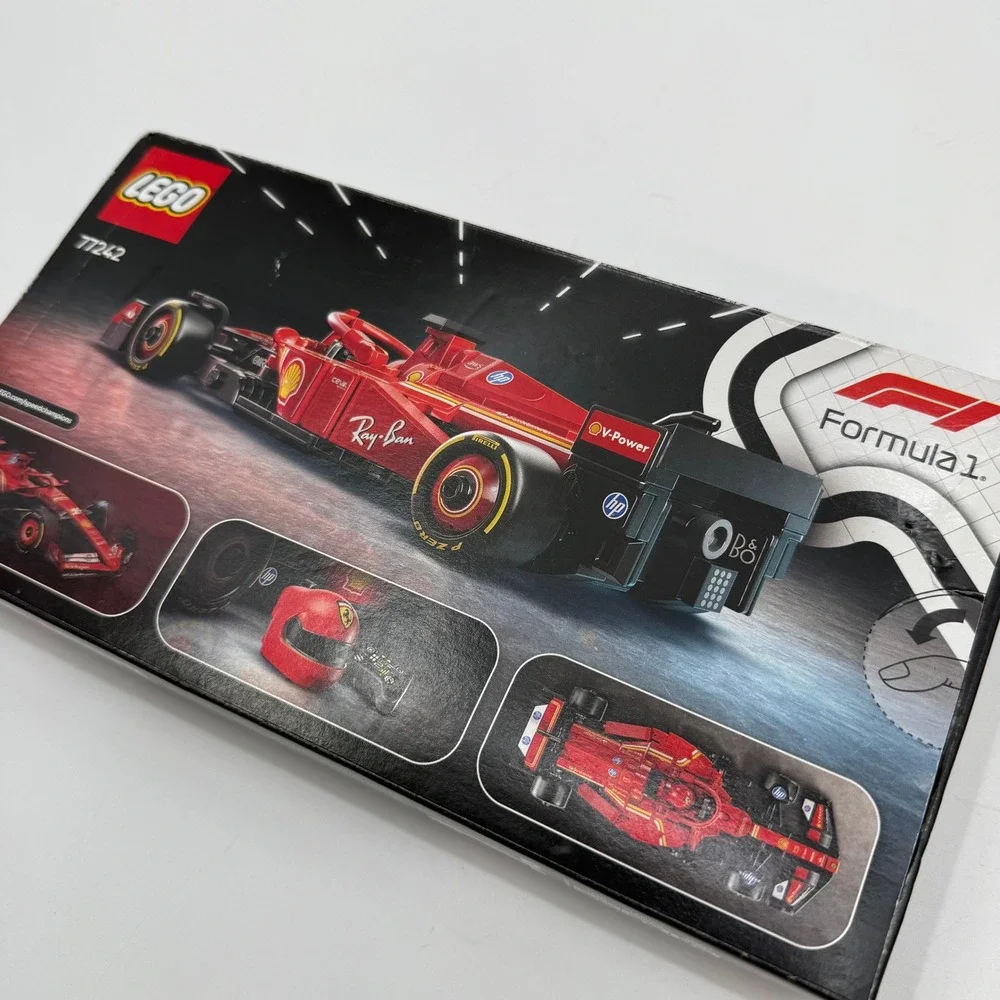 LEGO Speed Champions Ferrari F1 Race Car Set 275 Piece Block New